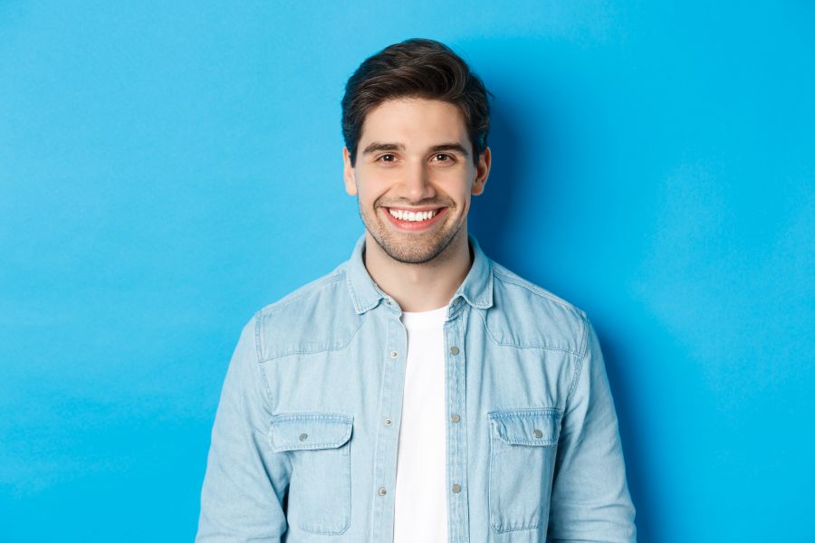 How To Properly Clean Veneers
