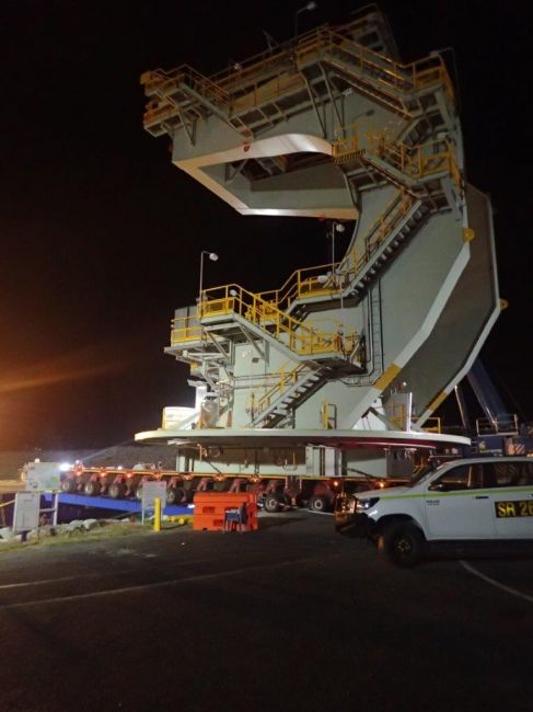 Hay Point Stacker Pacific Marine Group | Hay Point Stacker Reclaimers Transport and Roll Off