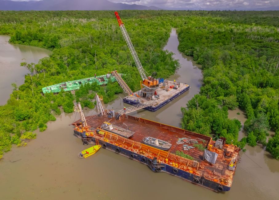 Pacific Marine Group Hinchinbrook Wreck Removal