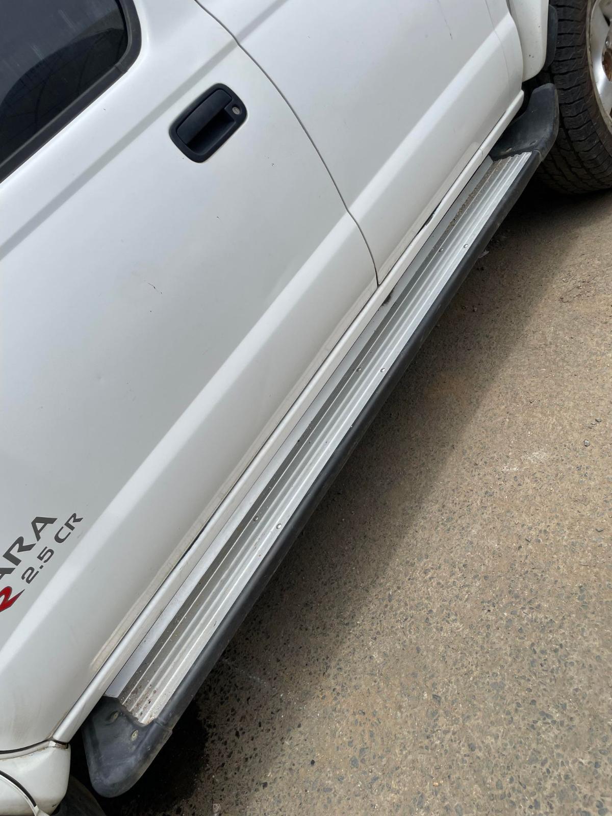 View Auto part Side Step/Skirt Nissan Navara 2012