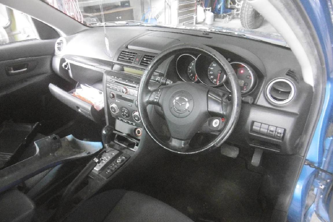 Mazda Axela - BK 2003-2009