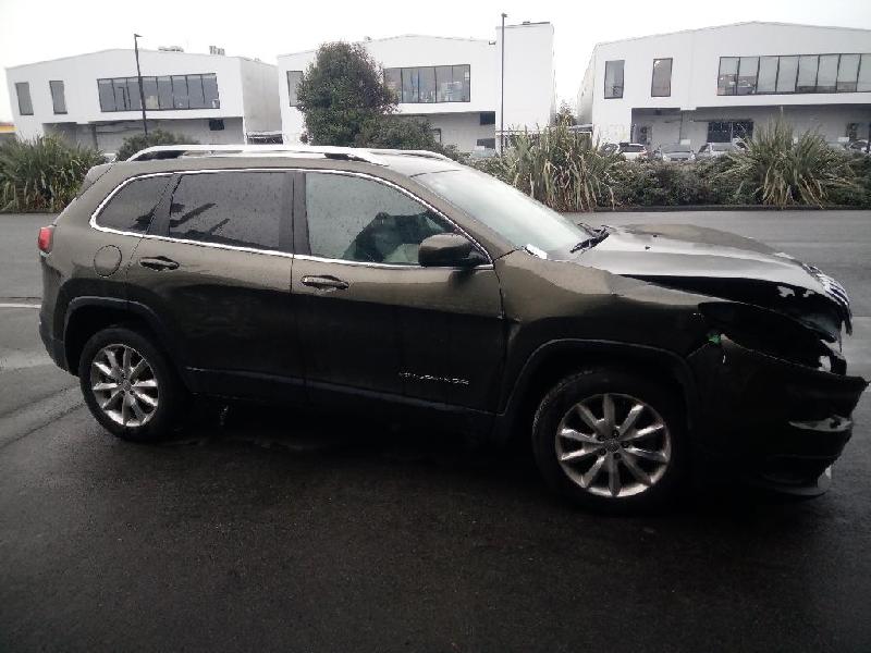 Jeep Cherokee - KL 13-