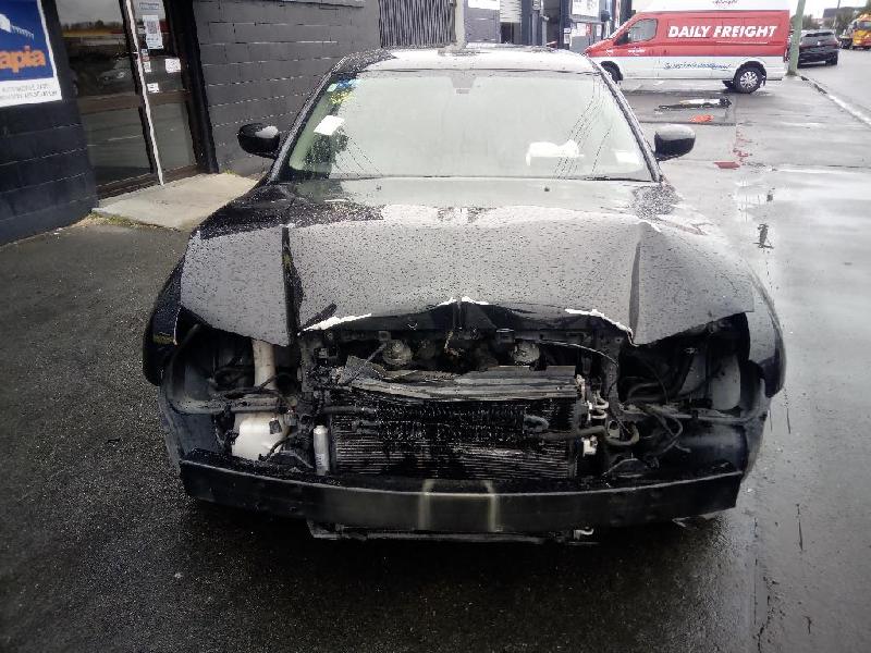 Chrysler 300C - 05-10