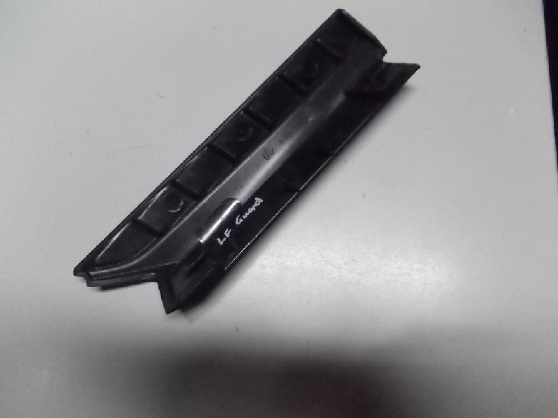 LF Guard Corner Moulding