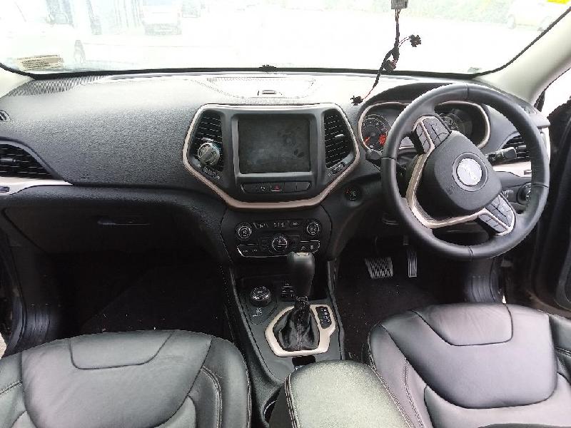 Jeep Cherokee - KL 13-