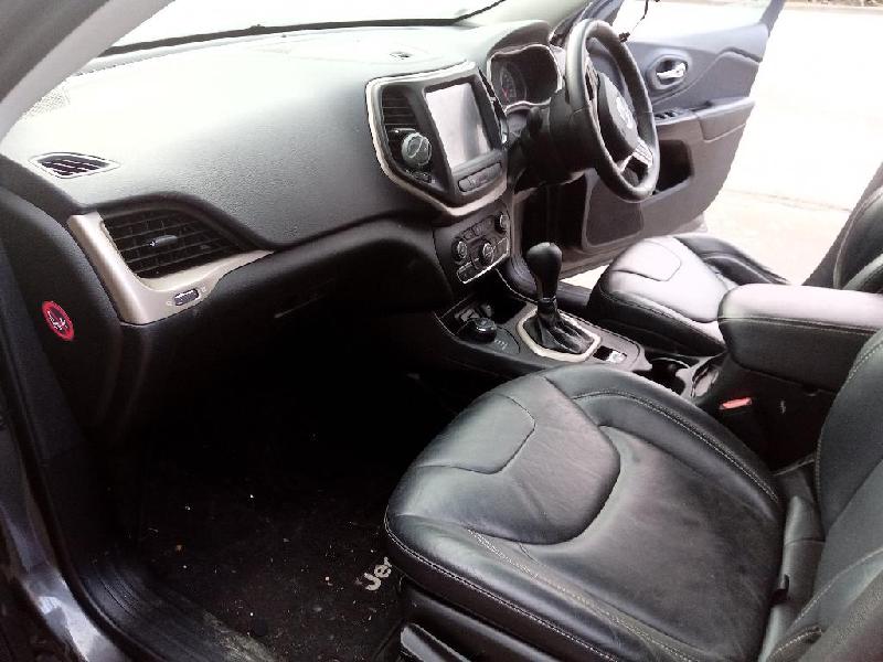 Jeep Cherokee - KL 13-