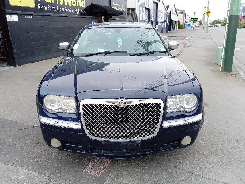 Chrysler 300C - 05-10