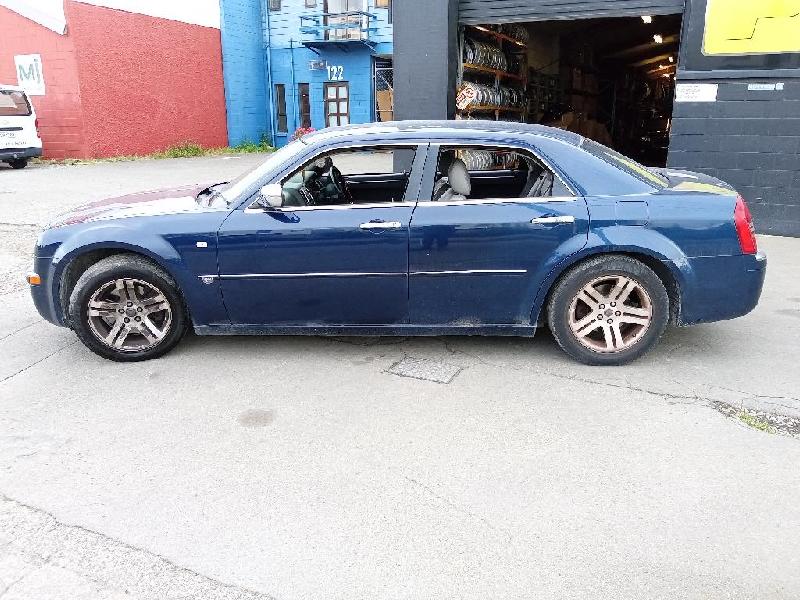 Chrysler 300C - 05-10