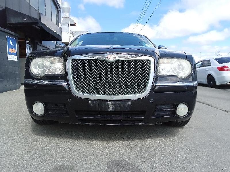 Chrysler 300C - 05-10