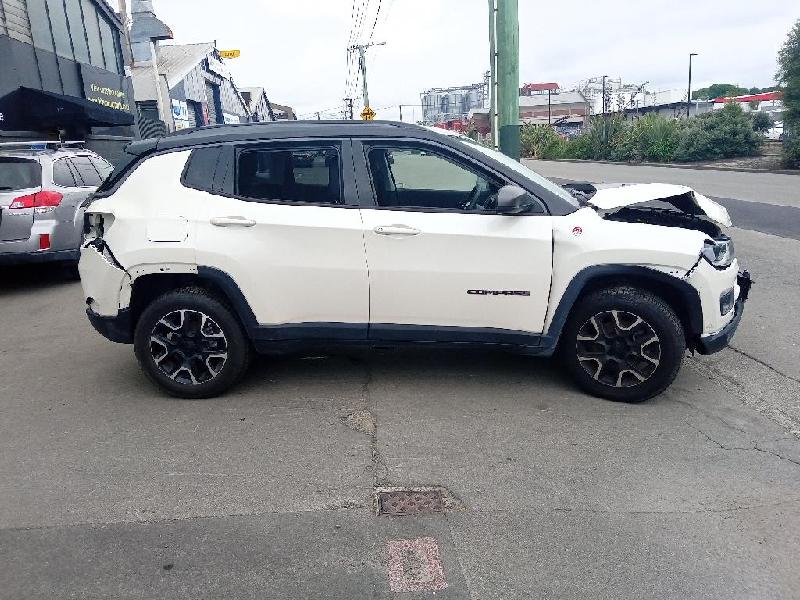 Jeep Compass - 2nd Gen: 2017-Present