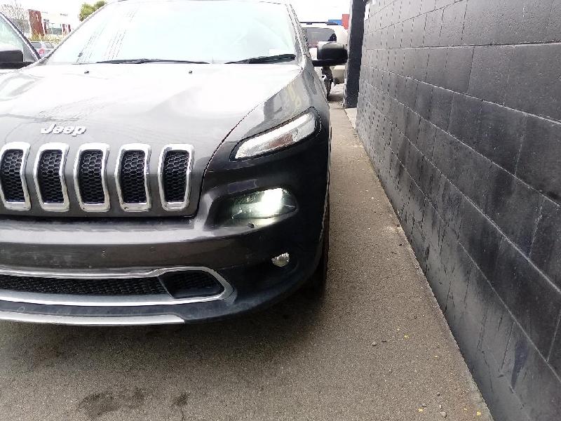 Jeep Cherokee - KL 13-