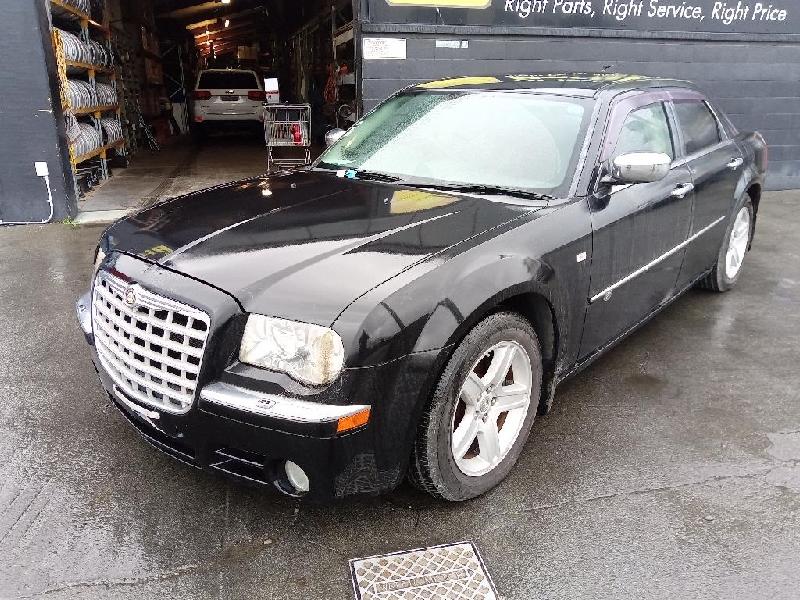 Chrysler 300C - 05-10