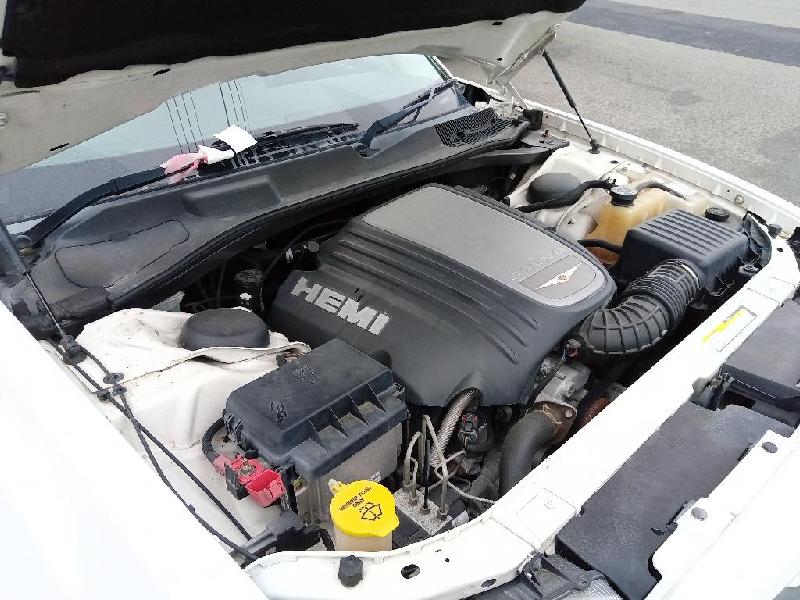 Chrysler 300C - 05-10