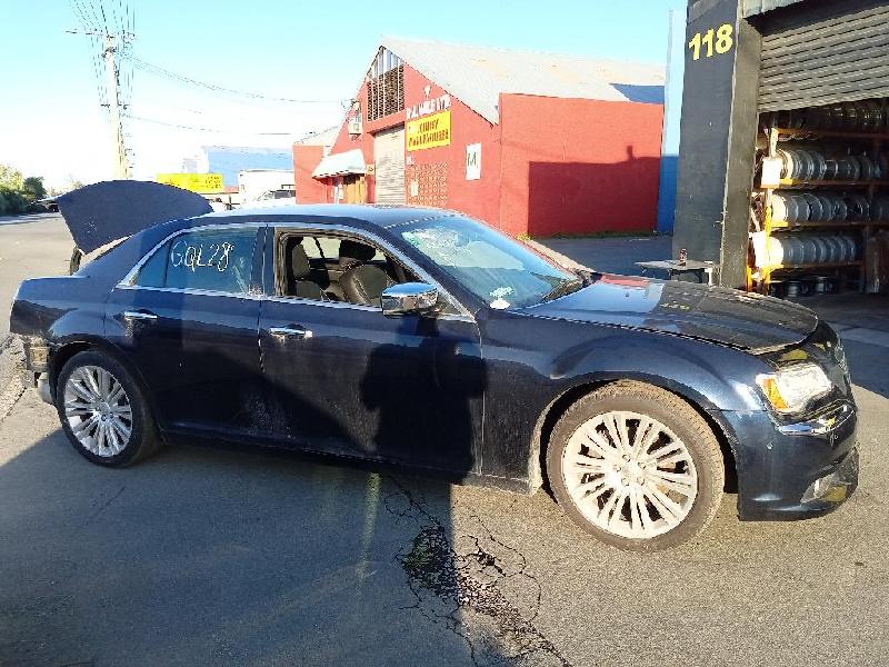 Chrysler 300C - 11-18