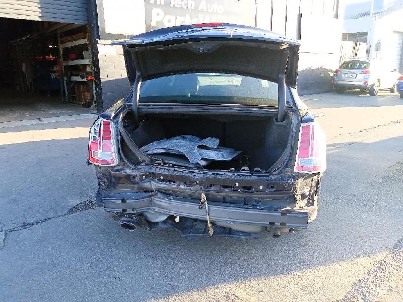 Chrysler 300C - 11-18