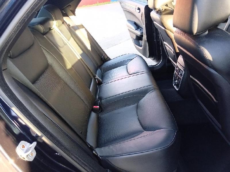 Chrysler 300C - 11-18