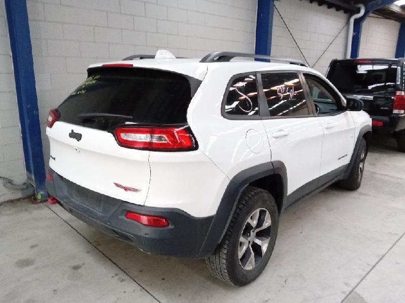 Jeep Cherokee - KL 13-