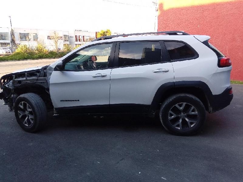 Jeep Cherokee - KL 13-