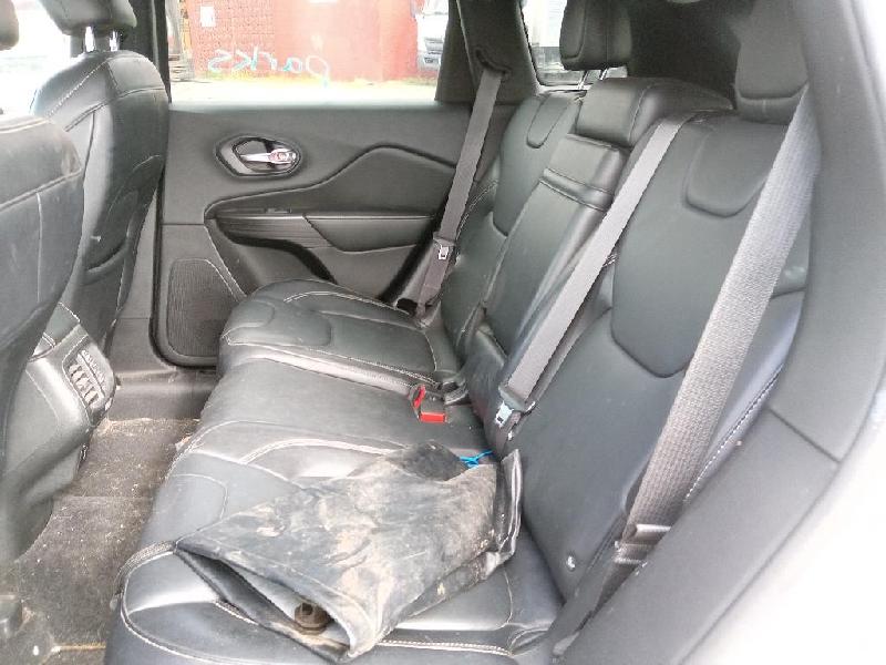 Jeep Cherokee - KL 13-