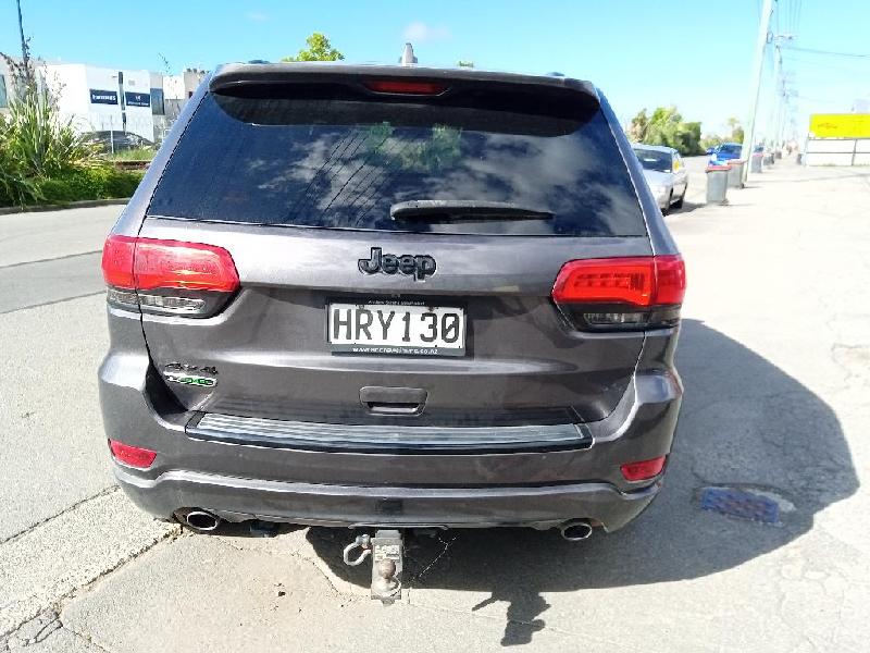 Jeep Grand Cherokee - 4th Gen: WK2 2011-Present
