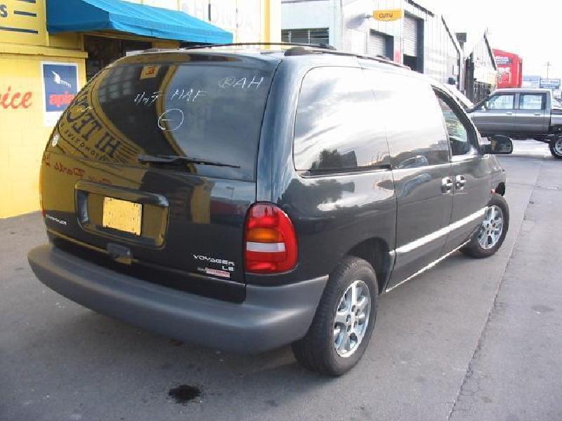 Chrysler Voyager - MK 1 (GS) 1996-2001