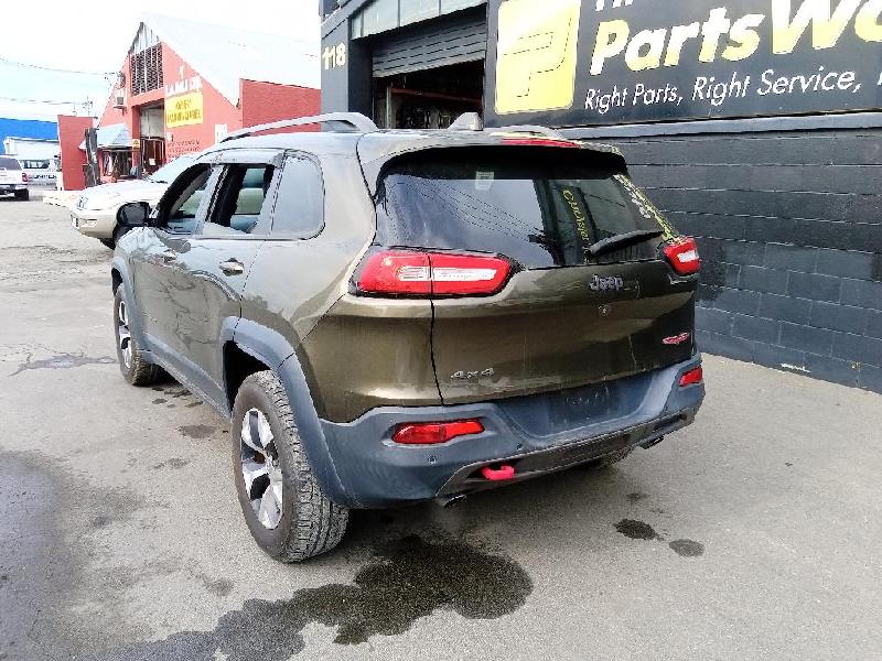 Jeep Cherokee - KL 13-