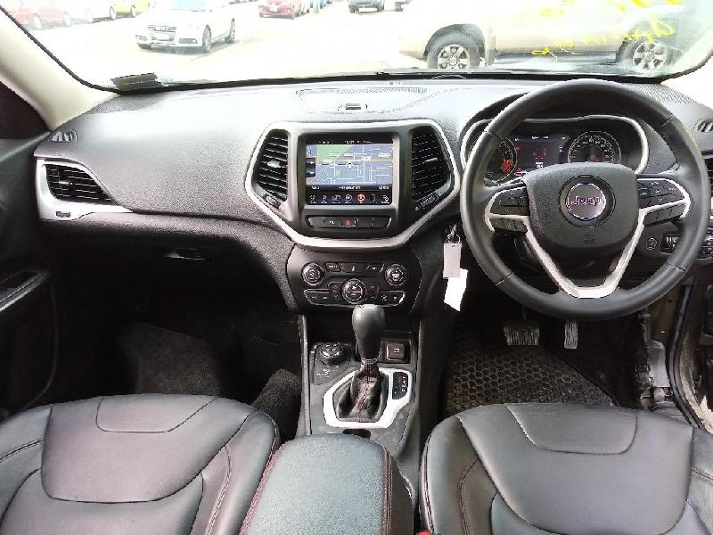 Jeep Cherokee - KL 13-