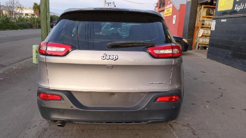 Jeep Cherokee - KL 13-