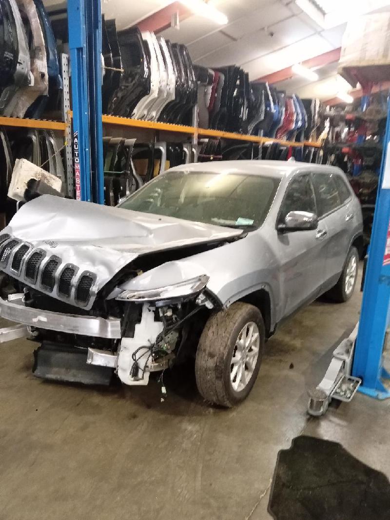 Jeep Cherokee - KL 13-