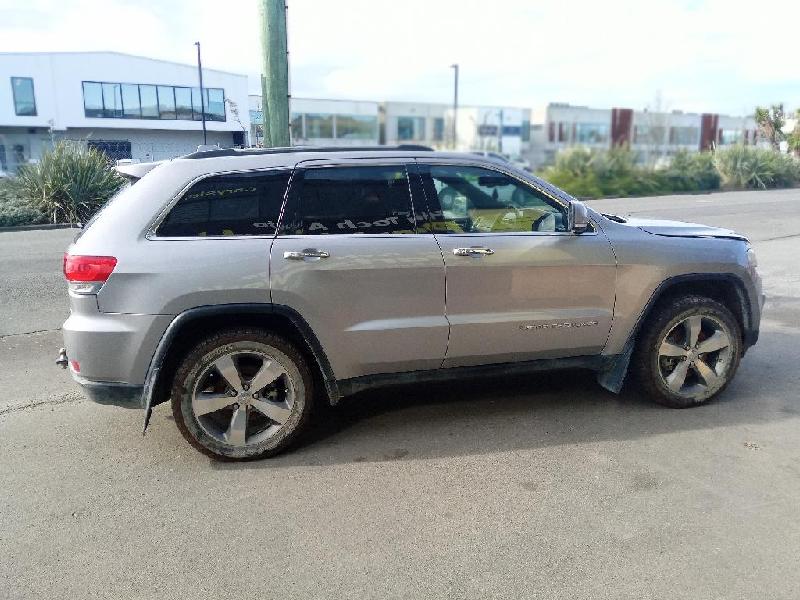 Jeep Grand Cherokee - 4th Gen: WK2 2011-Present