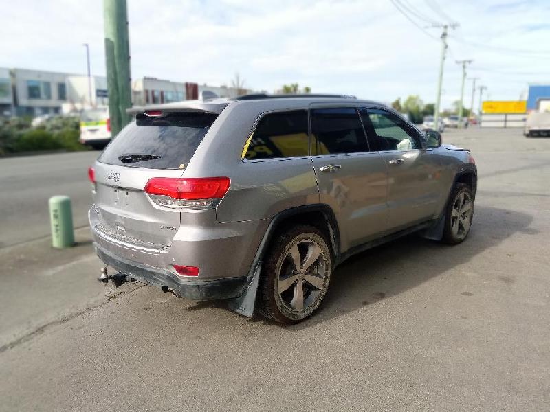 Jeep Grand Cherokee - 4th Gen: WK2 2011-Present