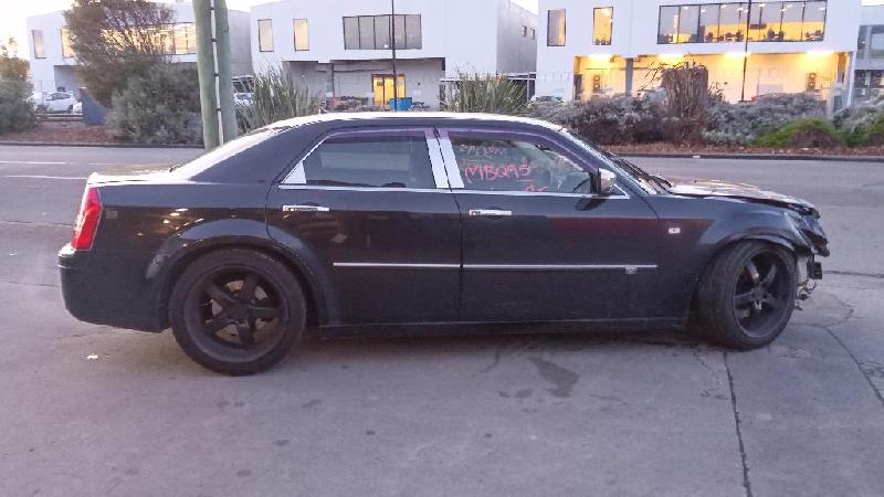 Chrysler 300C - 05-10