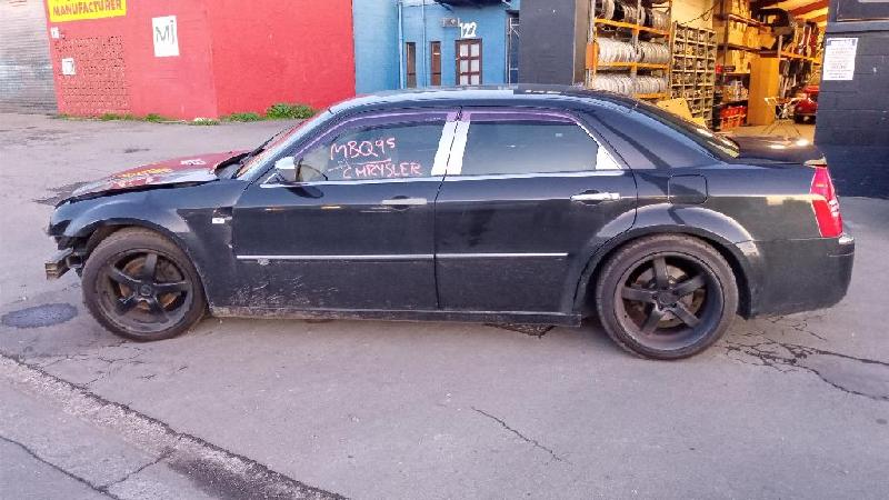 Chrysler 300C - 05-10