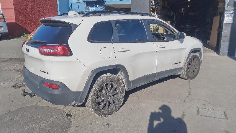 Jeep Cherokee - KL 13-