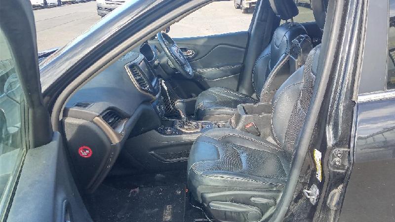 Jeep Cherokee - KL 13-