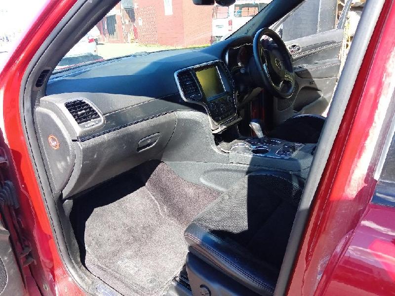 Jeep Grand Cherokee - 4th Gen: WK2 2011-Present