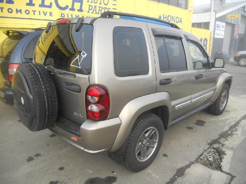 Jeep Cherokee - KJ (Liberty) 2002-2007