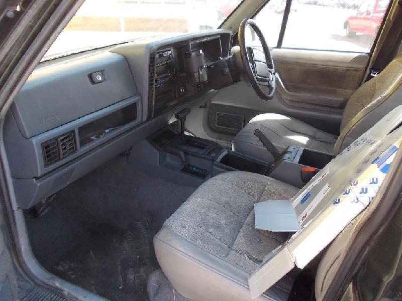 Jeep Cherokee - XJ 1990-1996