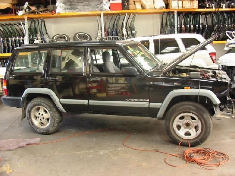 Jeep Cherokee - XJ F/Lift 1996-2001