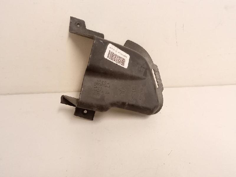 RH Rad. Air Deflector