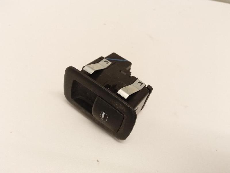 RR Window Switch