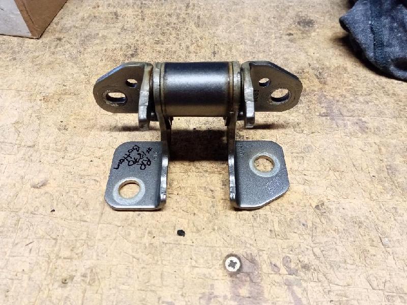 RR Bottom Door Hinge