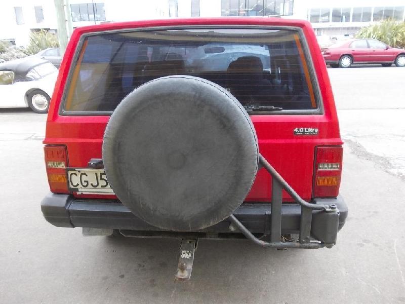 Jeep Cherokee - XJ 1990-1996