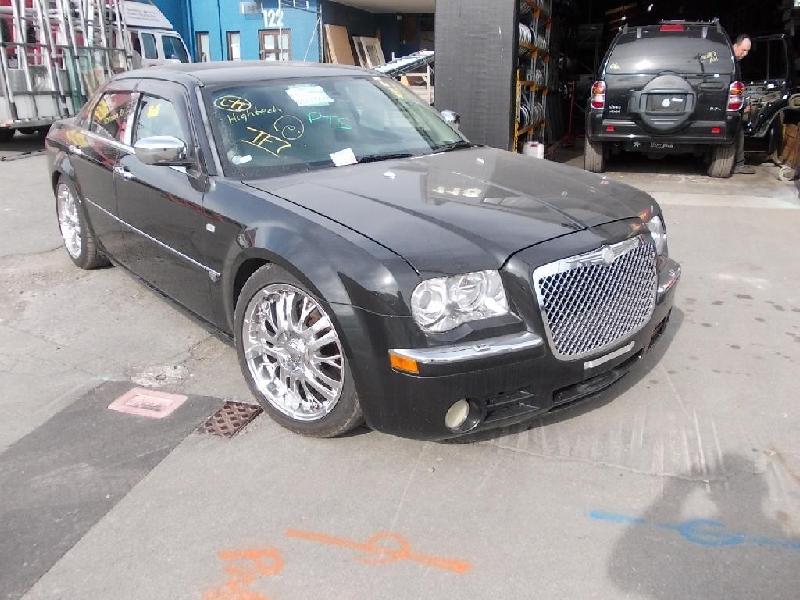 Chrysler 300C - 05-10