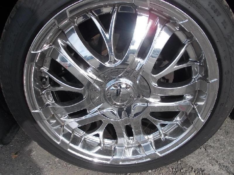 Chrysler 300C - 05-10