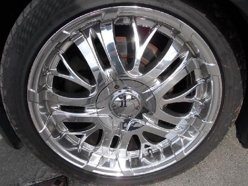 Chrysler 300C - 05-10