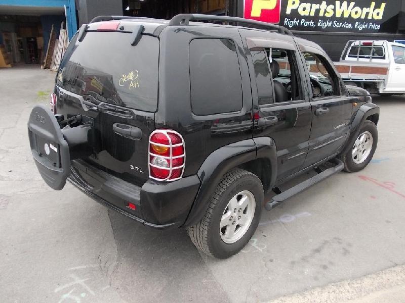 Jeep Cherokee - KJ (Liberty) 2002-2007