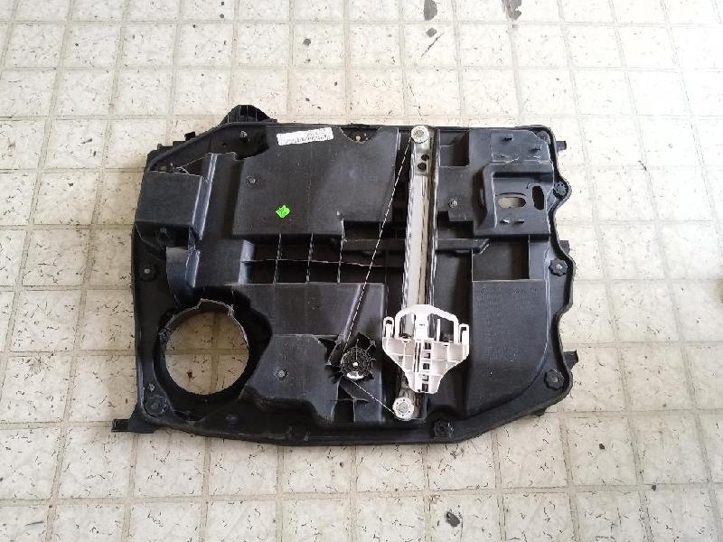 LF Door Elec Regulator