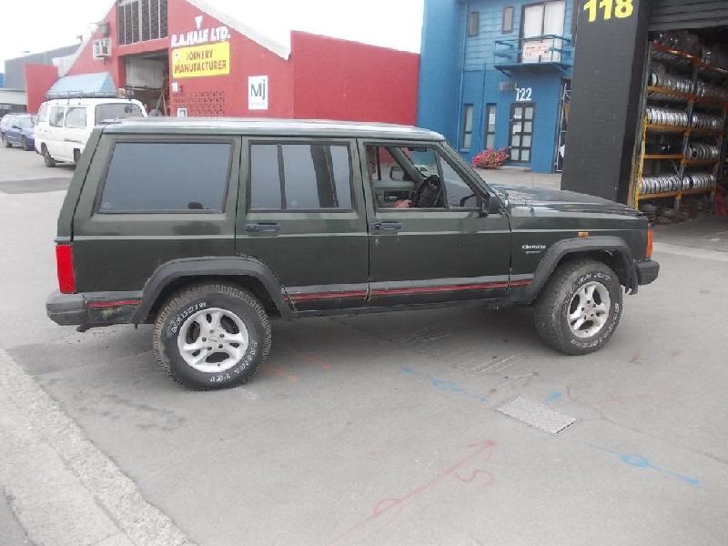 Jeep Cherokee - XJ 1990-1996