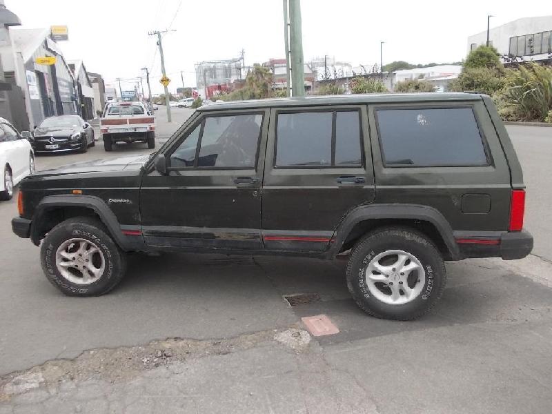 Jeep Cherokee - XJ 1990-1996